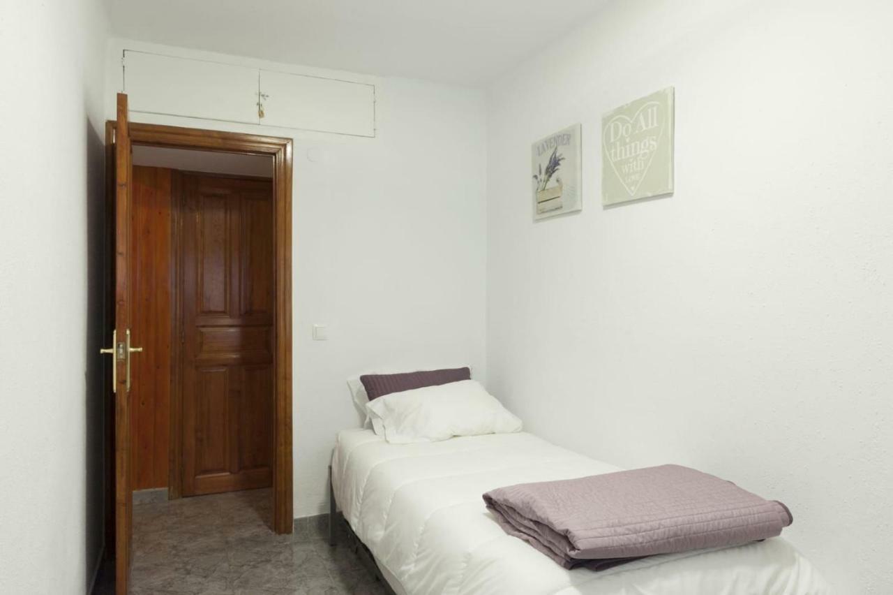 Cosy Apartment Fira Barcelona Оспиталет де Лобрегат Екстериор снимка