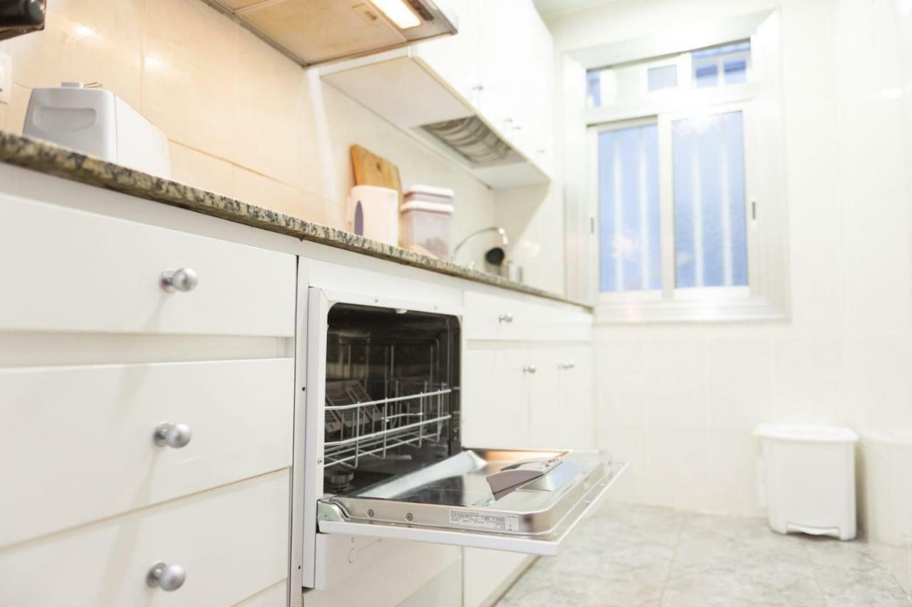 Cosy Apartment Fira Barcelona Оспиталет де Лобрегат Екстериор снимка